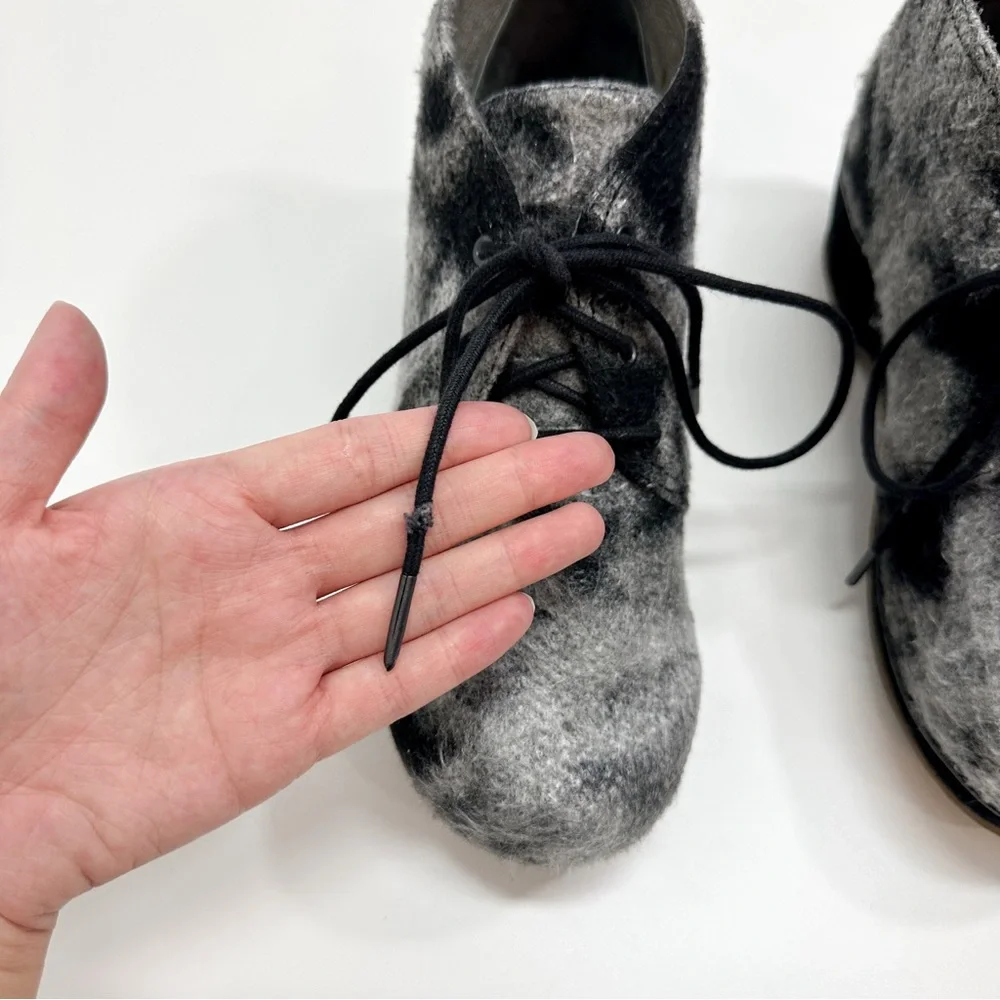 Dansko Lucille Wool Lace Up Chukka Ankle Boots in Grey and Black - Picture 4 of 10